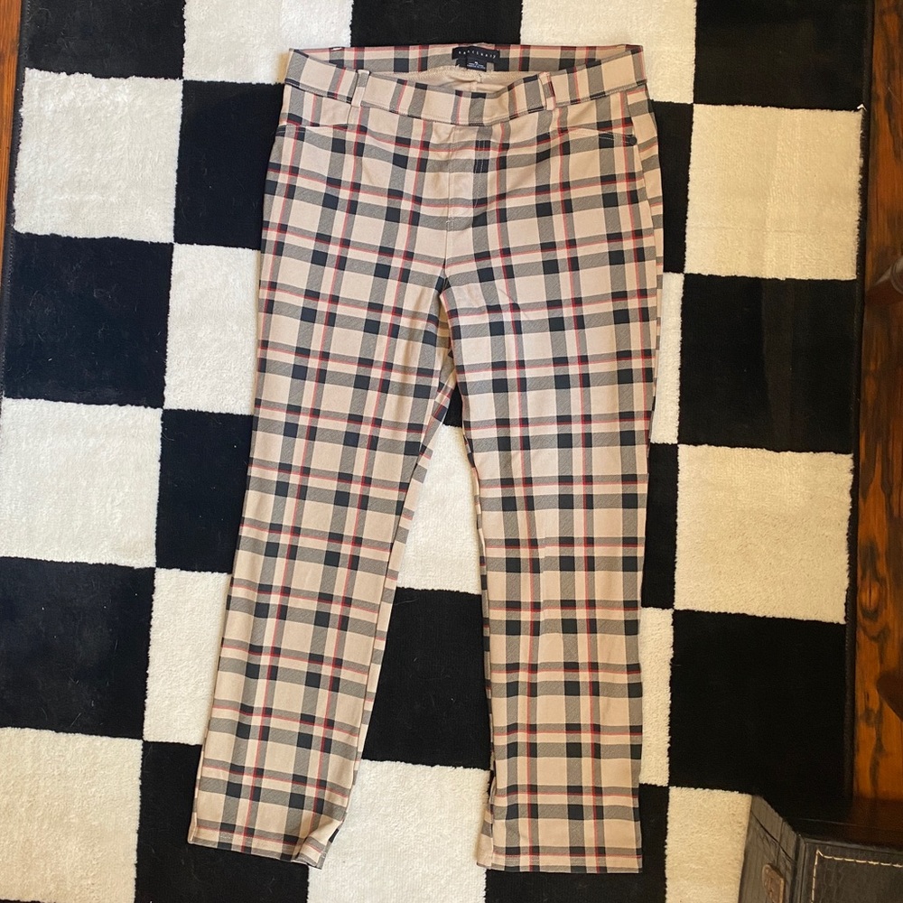 Sanctuary XL legging style pant plaid